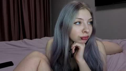 Snapshot of marikorin chatting on February 2025 09:43:01 PM Mariko and Rin online show from February 2025 09:43:01 PM