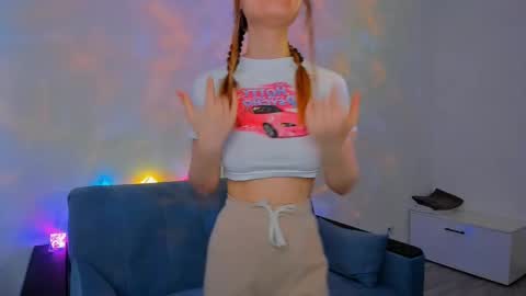 Marilina online show from February 2025 04:11:02 AM