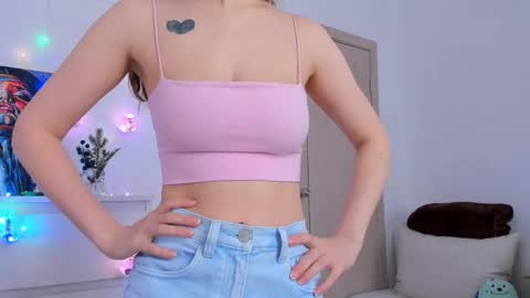 Marilina online show from December 2025 07:47:02 AM