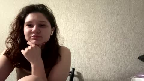 Emmie online show from March 2026 09:10:02 AM