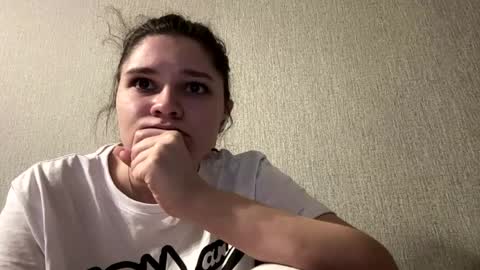 Emmie online show from April 2026 10:09:02 AM