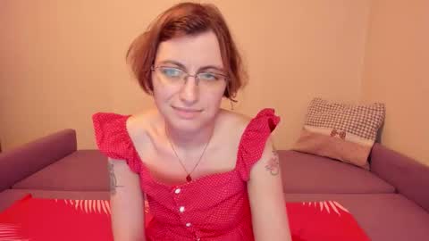 Marilyn online show from October 2025 11:51:02 PM
