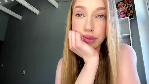 Amelia online show from June 2026 12:44:02 PM