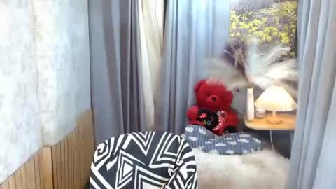 LEAH online show from June 2026 05:23:01 PM