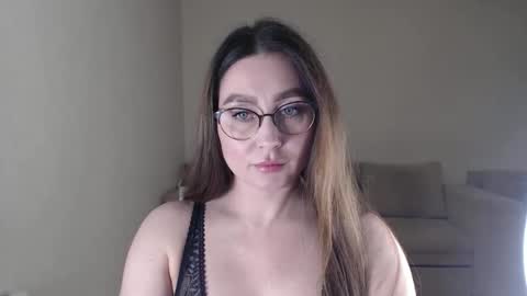 Marisha Arimova online show from October 2025 04:42:01 PM