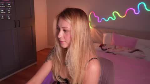 Mary online show from April 2026 03:52:01 PM