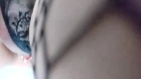 Snapshot of marissaspiercedpussy chatting on November 2025 09:24:01 AM Prissy Miss online show from November 2025 09:24:01 AM