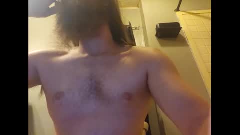 marius02385 online show from November 2025 03:12:01 AM