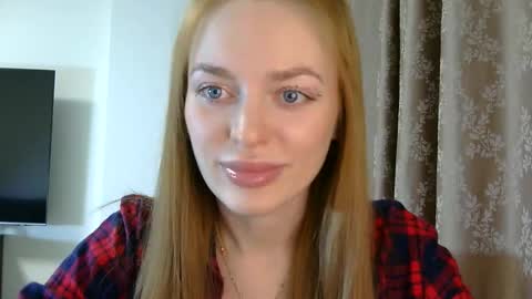 mariwell online show from April 2026 08:25:02 PM