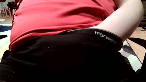 Mark online show from October 2025 12:33:01 AM