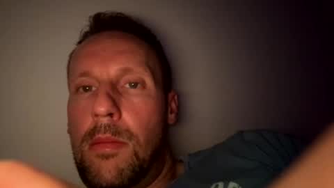 Mark online show from October 2025 09:00:02 PM