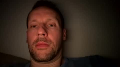 Mark online show from November 2025 10:56:01 PM