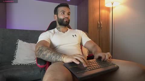 Snapshot of mark_hazze chatting on February 2026 11:12:01 PM Mark online show from February 2026 11:12:01 PM