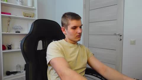 MARK KARSON online show from February 2026 09:52:01 AM