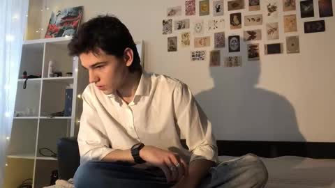 Mark online show from October 2025 11:28:01 AM