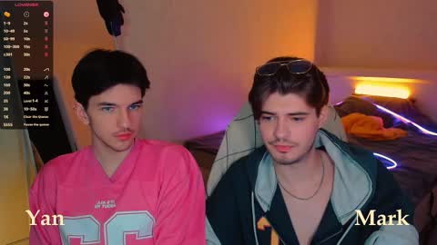 Mark online show from September 2025 03:35:01 PM