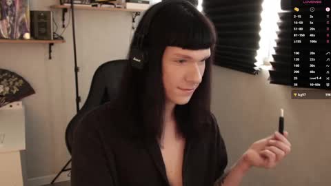 Mark online show from March 2025 01:07:01 PM