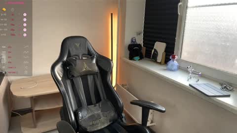 Mark online show from April 2026 03:18:02 AM