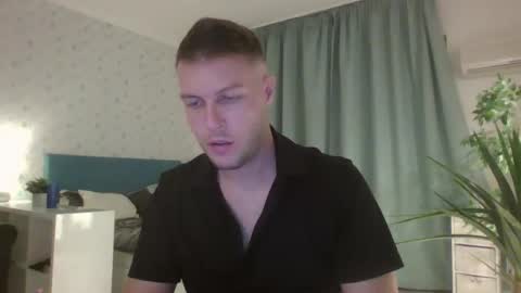 Snapshot of markster9696 chatting on October 2025 07:45:02 PM markster9696 online show from October 2025 07:45:02 PM