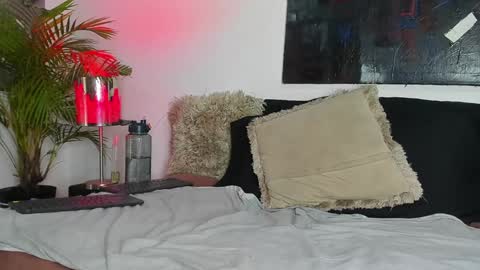 Markus latin online show from January 2025 03:43:01 PM