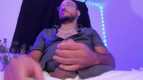 Snapshot of markwolfe1 chatting on October 2025 12:34:01 AM Mark  online show from October 2025 12:34:01 AM