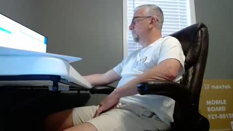 Snapshot of marky0029 chatting on April 2026 12:03:02 PM marky0029 online show from April 2026 12:03:02 PM