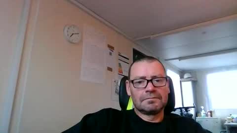 Snapshot of markyhowudoin chatting on November 2025 07:11:02 AM markyhowudoin online show from November 2025 07:11:02 AM