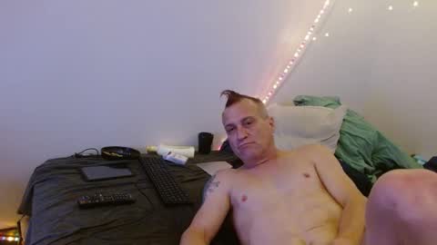 Snapshot of markymark101825061 chatting on February 2025 06:08:02 AM markymark101825061 online show from February 2025 06:08:02 AM