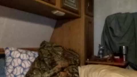 markymark101825061 online show from December 2025 02:08:02 AM