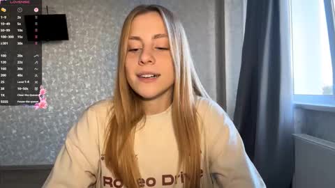 Snapshot of marlenagehlert chatting on October 2025 02:03:01 PM Olivia online show from October 2025 02:03:01 PM
