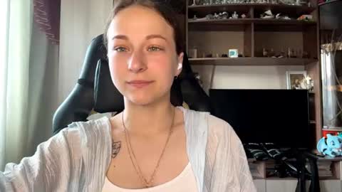 Snapshot of marlenahuit chatting on June 2026 03:22:02 AM Lena online show from June 2026 03:22:02 AM