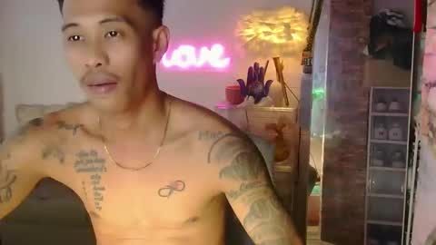 marlmoreno10 online show from March 2026 05:41:02 PM