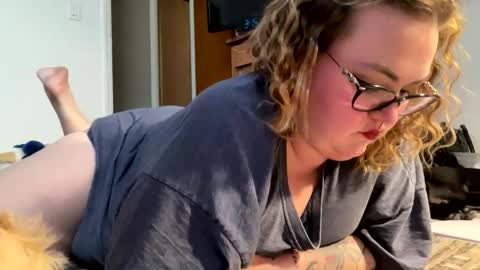 maroon_moon online show from February 2025 08:04:02 PM