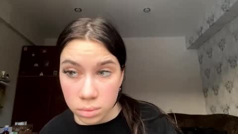 Giulia online show from December 2025 09:40:01 AM