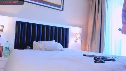 Mari online show from November 2025 07:02:02 AM