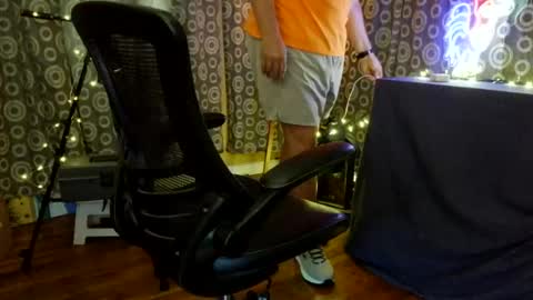 marriedguyold online show from July 2026 02:32:02 PM