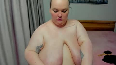 Mary online show from September 2025 02:11:02 PM