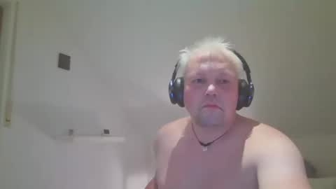 mars0481 online show from November 2025 09:31:02 PM