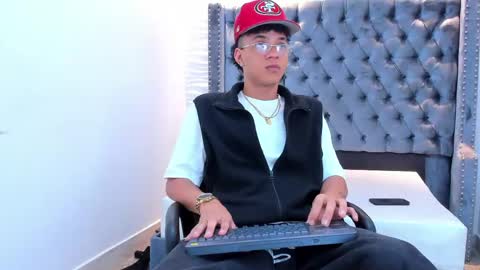 MARSHALL online show from April 2026 04:07:01 AM