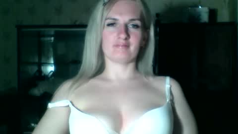Snapshot of marta_haze chatting on May 2026 07:00:02 PM marta_haze online show from May 2026 07:00:02 PM