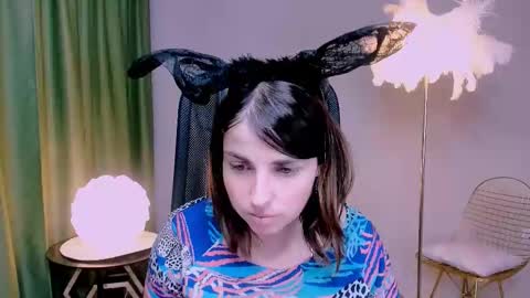 martaedams online show from November 2025 06:27:01 AM