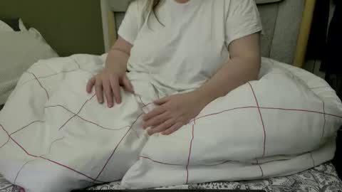 Martha online show from October 2025 04:18:02 AM