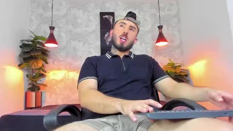 Martin Foster online show from April 2026 04:48:02 AM