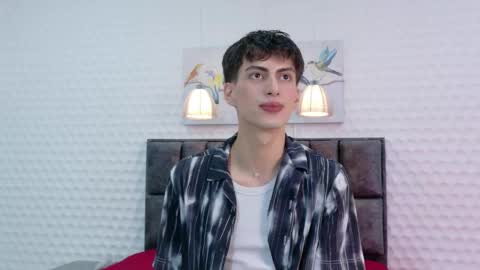 martin_williams_ online show from December 2025 12:11:02 PM