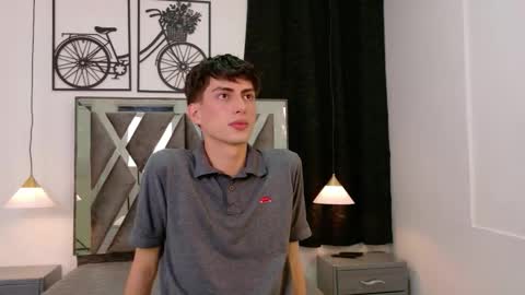 martin_williams_ online show from December 2025 12:12:02 PM