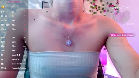 Martina online show from December 2024 11:28:02 PM