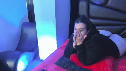   MARTINA   online show from January 2025 06:06:01 PM