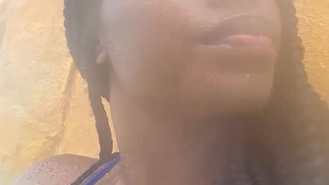 Laura online show from February 2026 07:21:01 PM