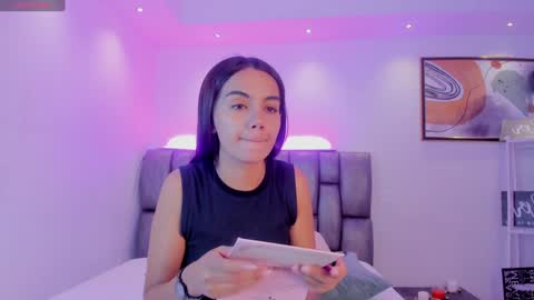 Martina online show from January 2025 11:48:01 AM