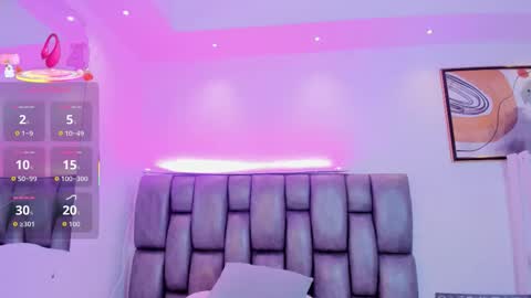 Martina online show from September 2025 12:41:01 PM